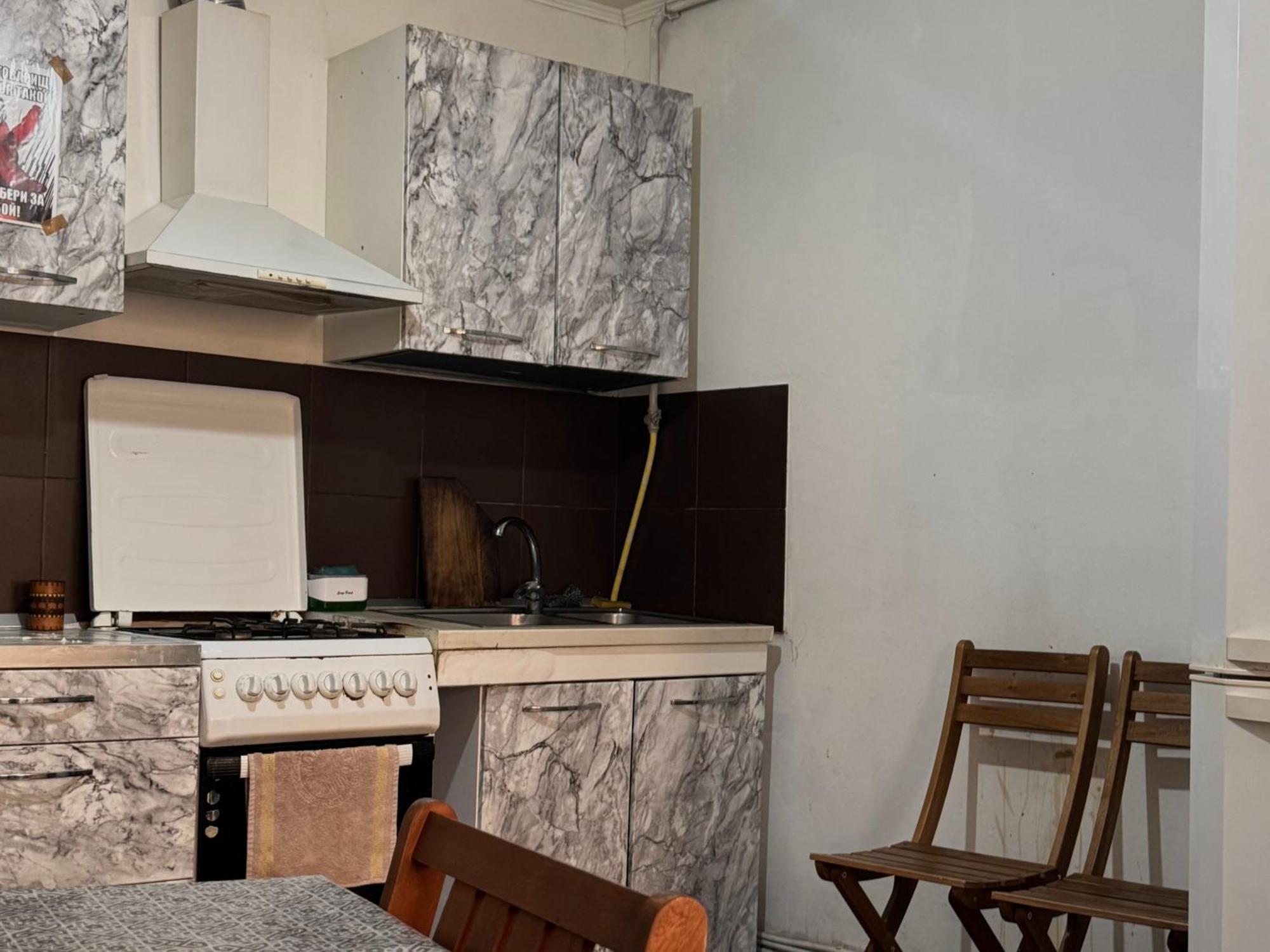 Buddha Hostel Bodoni Chisináu Habitación foto