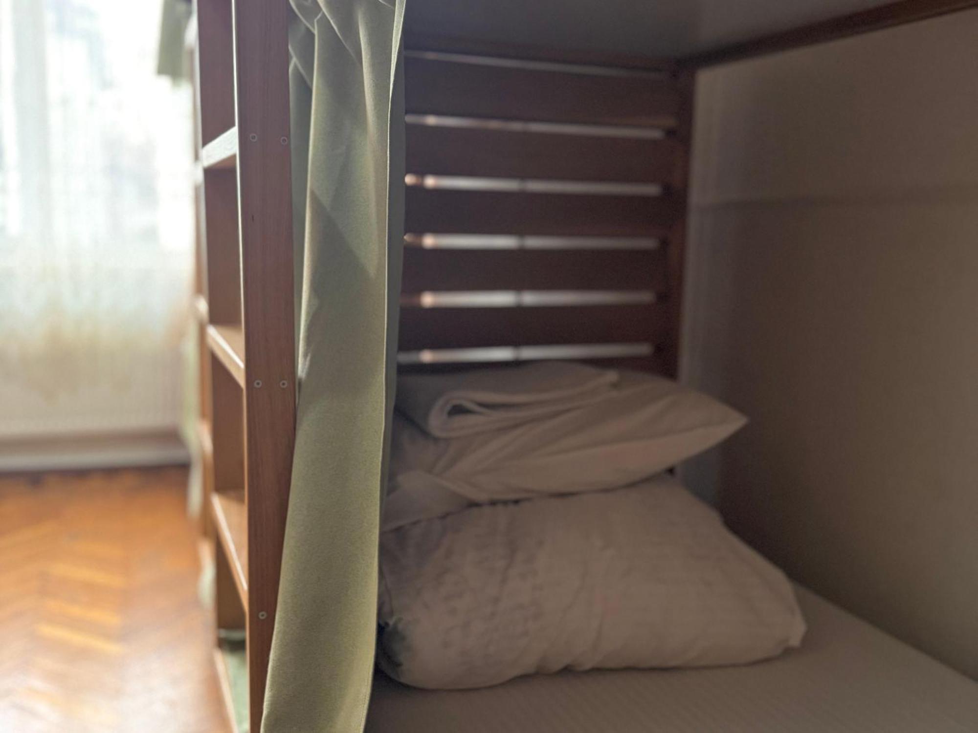 Buddha Hostel Bodoni Chisináu Habitación foto